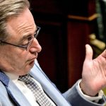 Arizona : 8,1 milliards d'euros par an pour assainir le budget, insuffisant selon les experts