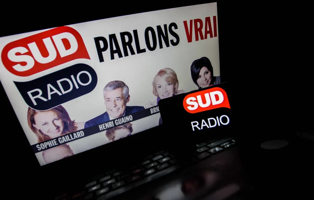 Quatre médias identifiés comme relais de désinformation sur le climat