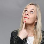 Caroline Le Flour, humoriste, parle de son combat contre le cancer et de son engagement