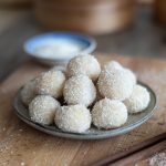 Perles de coco aux cacahuètes : une recette gourmande et croustillante à découvrir