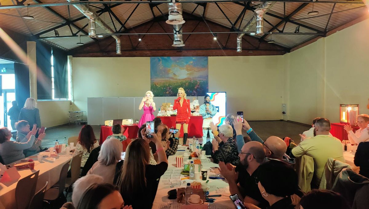 Haguenau : le bingo drag de l'association Tolérance attire un large public