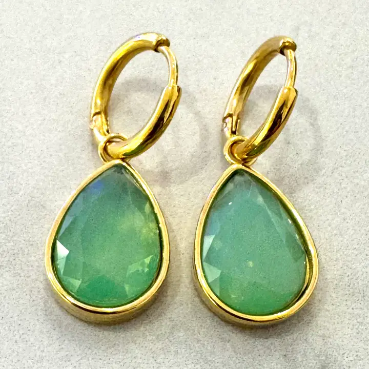 Boucles d’oreilles créoles pendantes Shuya