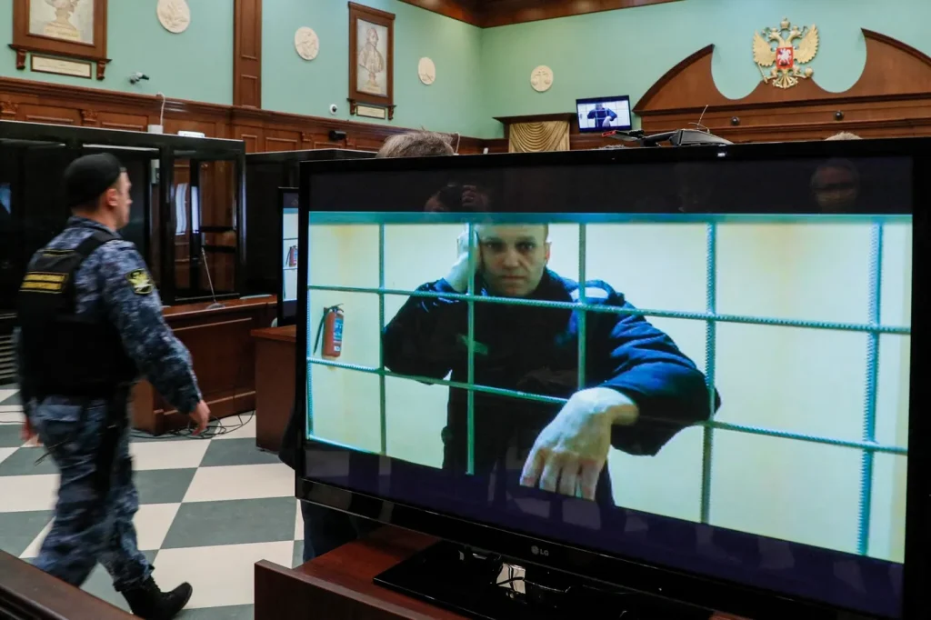 Alexeï Navalny : la CEDH condamne la Russie pour traitements inhumains