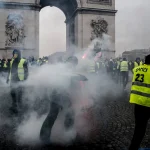 Gilets jaunes : neuf CRS devant la justice pour les violences au Burger King de Paris