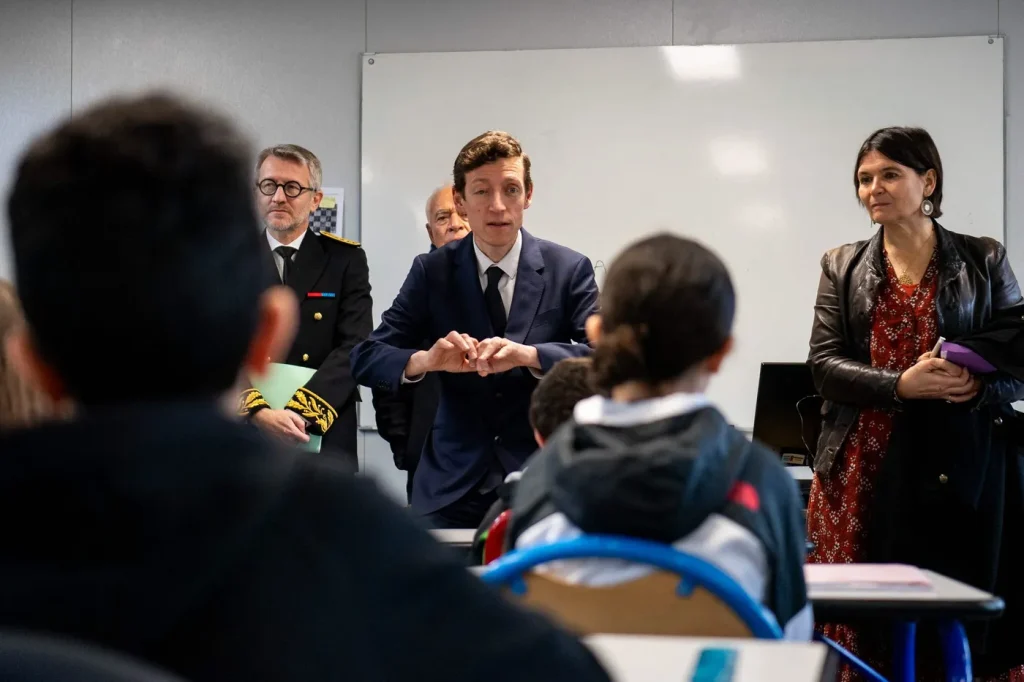 Violences à l'école : le ministre de l'Éducation nationale sollicite l'aide des parents