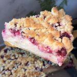 Recette de tarte aux framboises : un dessert frais et savoureux à réaliser facilement.