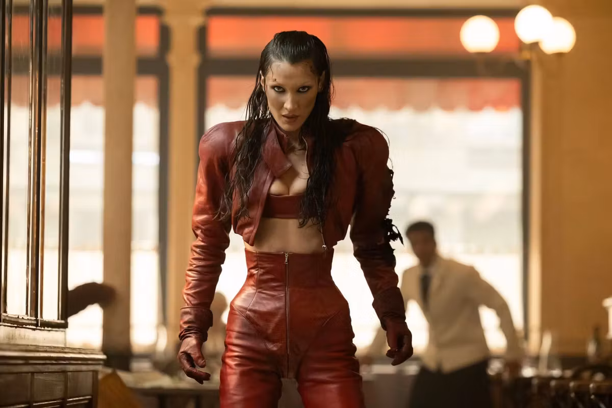 « The Beauty » : la série de Ryan Murphy déçoit par son contenu et son titre.