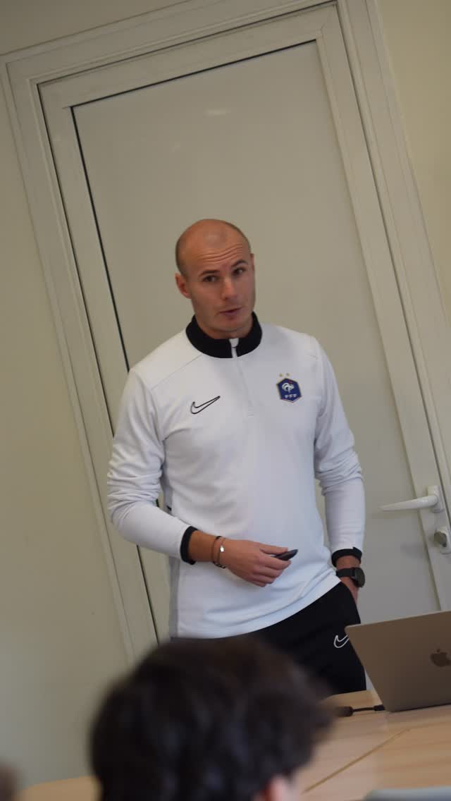 Oppositions du Pôle Espoirs Football : CSJC face au GFCA et à la JSA en Corse