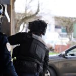 « Les collègues ont vu la mort de près » : après l’interpellation du forcené armé à Châteauroux, les policiers accompagnés psychologiquement