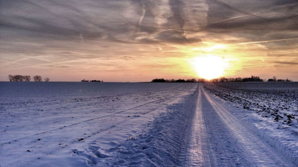 La neige revient ce week-end de Saint-Valentin : un coup de froid temporaire
