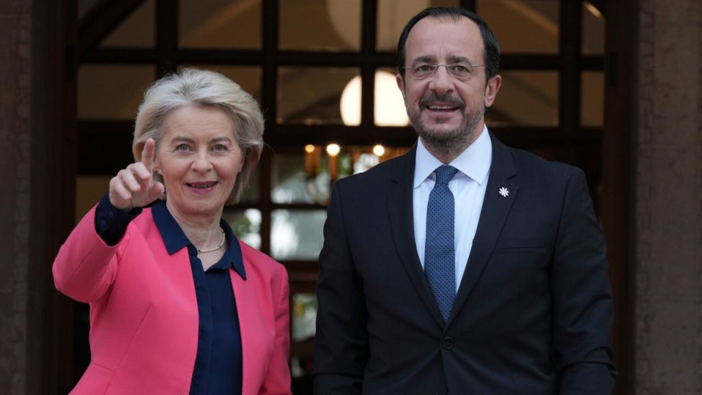Nikos Christodoulides, président chypriote, au cœur de la tourmente européenne