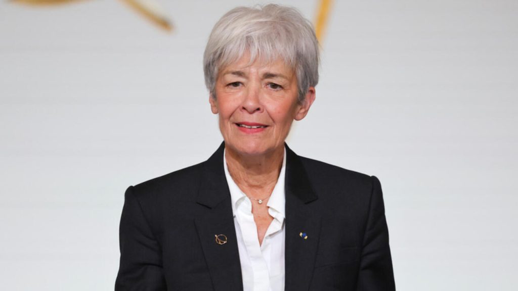 Claudie Haigneré : « Sophie Adenot, ambassadrice de la science, de la France et de l'Europe »