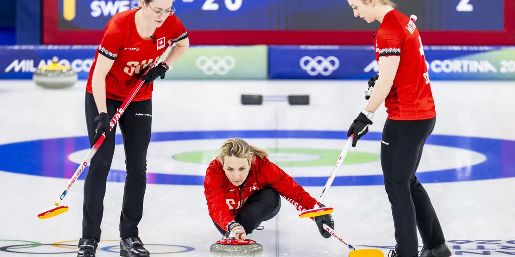 Les Suissesses remportent la médaille d'argent en finale de curling
