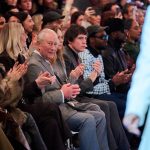 Le roi Charles fait une apparition surprise à la Fashion Week de Londres