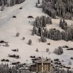 Gstaad : guide pratique des hôtels, expos, bars et clubs à découvrir en quelques jours