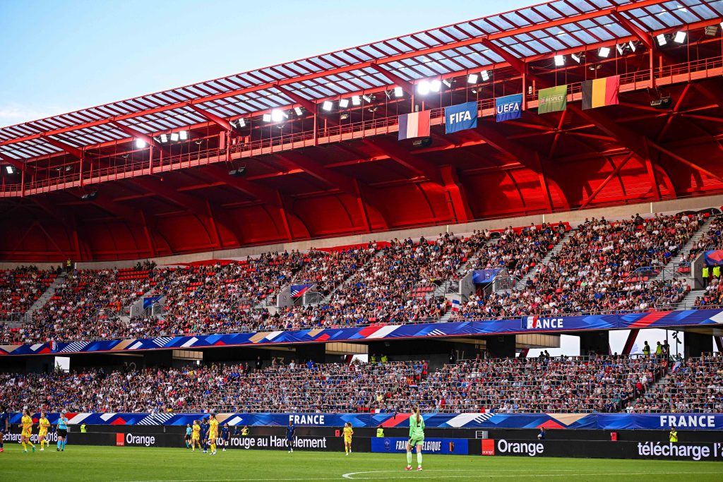 Football : la finale de la Coupe de France féminine à Valenciennes