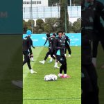 Les Olympiens réunis pour l'entraînement de Habib Beye