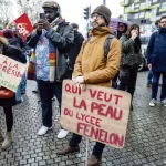« Pour eux, l’éducation n’est pas une priorité » : lycéens et professeurs manifestent à Lille contre les suppressions de postes - L'Humanité
