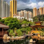 Hong Kong : un parc géant alliant architecture futuriste et art contemporain