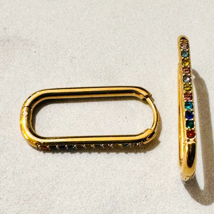 Boucles d&rsquo;oreilles rectangulaires Arlo en acier inoxydable