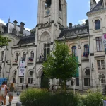 Cette mairie cache un scandale à 1 million de francs et la naissance d'une reine