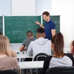 Concours de formation des enseignants : validation requise au niveau bac + 3