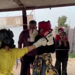 Gaza : la boxe comme outil de thérapie pour des jeunes filles palestiniennes