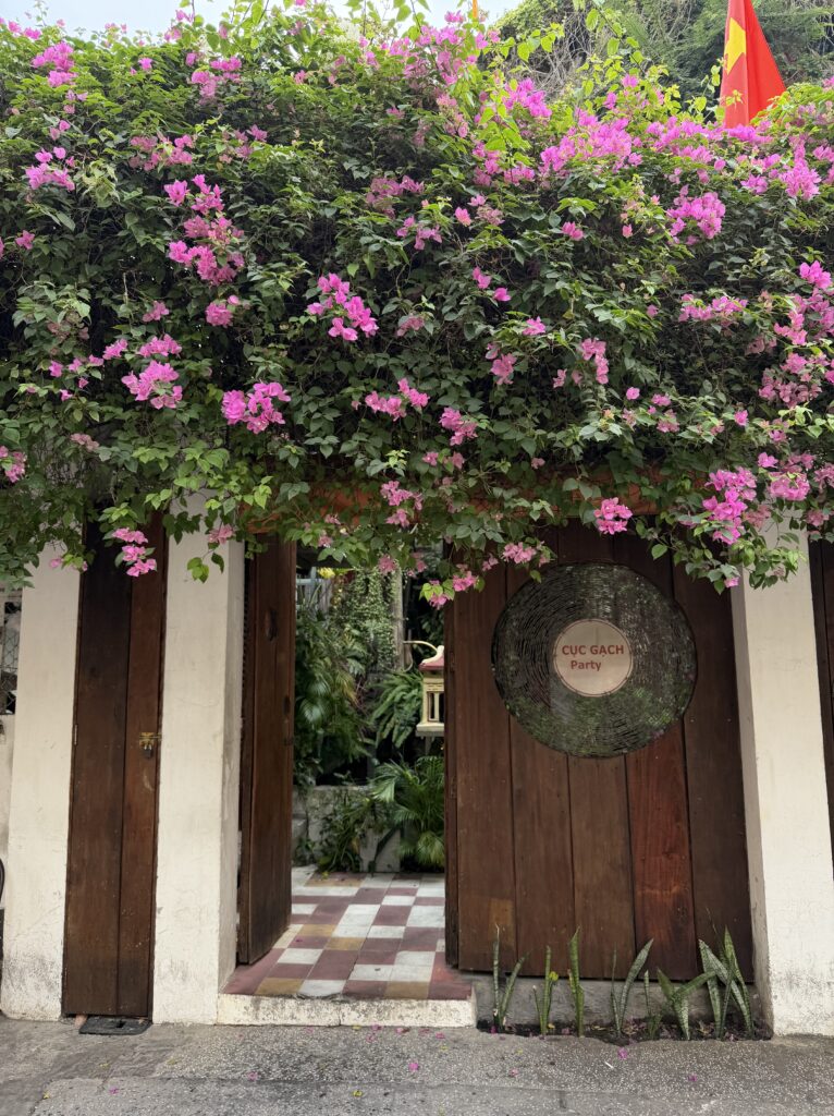 Saïgon : découvrez les délices champêtres du restaurant Cuc Gach Quan