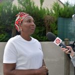 Jets d'excréments, crachats : toujours confrontée à la haine raciste de ses voisins, Divine Kinkela finit en garde à vue