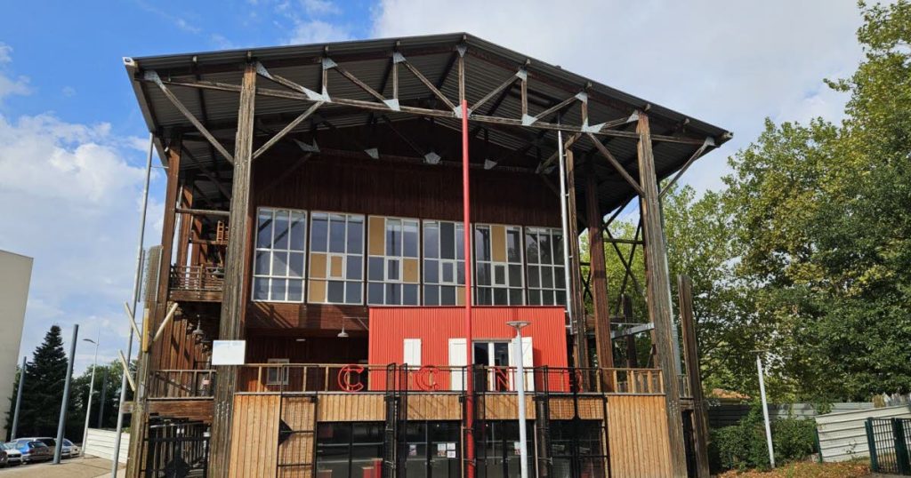 Rillieux-la-Pape. SKINS , une plongée chorégraphique à fleur de peau au Block CCN