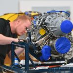 Emploi : Les métiers manuels les mieux payés avec un CAP jusqu'à 2 500 euros par mois