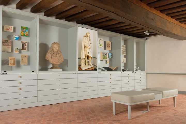 Une salle du musée Jean de La Fontaine de Château-Thierry dans l'Aisne en 2026, après sa rénovation. (MUSEE JEAN DE LA FONTAINE DE CHATEAU-THIERRY)