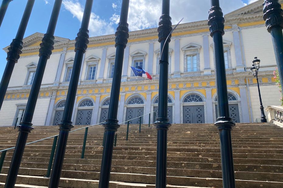 Un homme renvoyé devant la justice à Bastia pour avoir écoulé des faux billets dans des commerces.