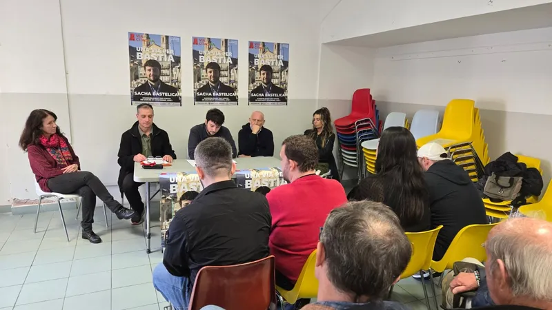 La conférence de presse de Sacha Bastellica.