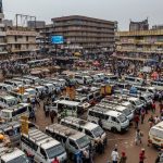 En Ouganda, deux femmes interpellées pour un baiser en public