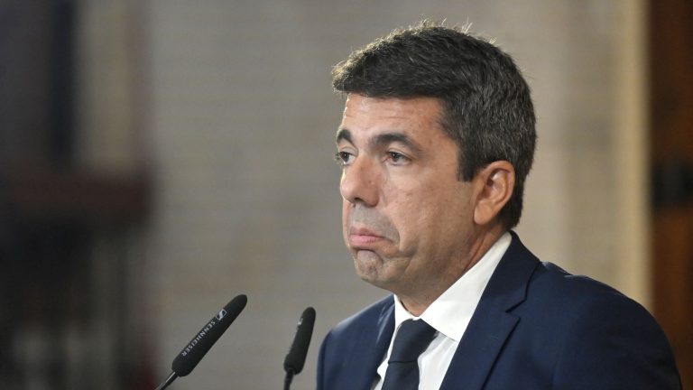 Inondations meurtrières en Espagne : l'ex-président de Valence échappe à des poursuites judiciaires