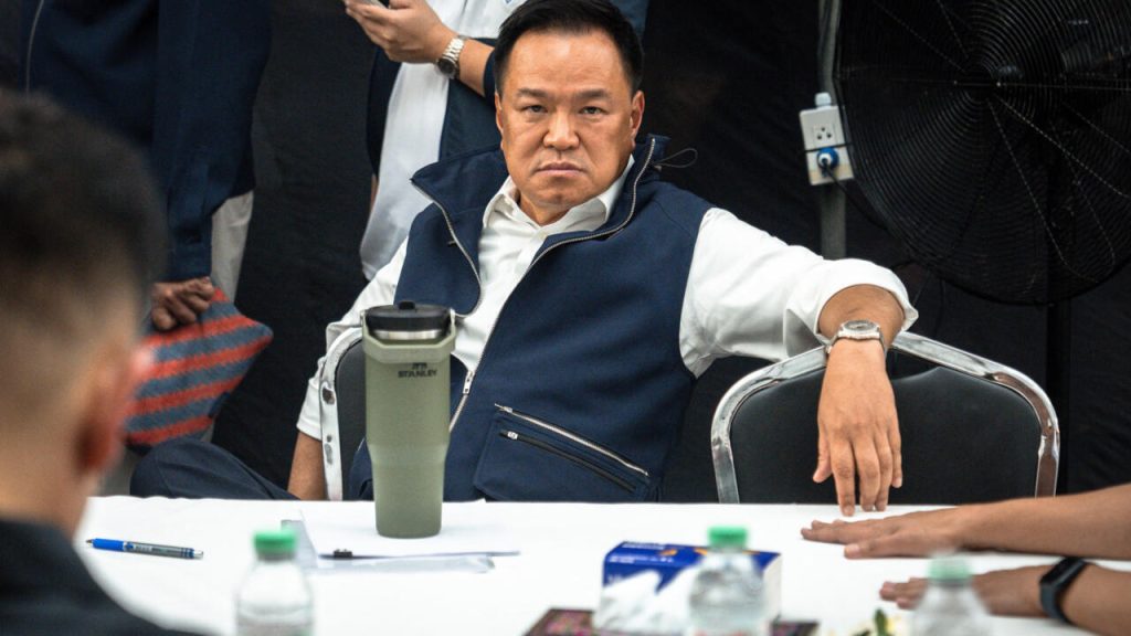 Thaïlande : Anutin Charnvirakul reconduit Premier ministre après des élections