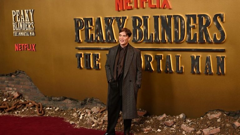 Les acteurs de 'Peaky Blinders' présents à Birmingham pour l'avant-première du film