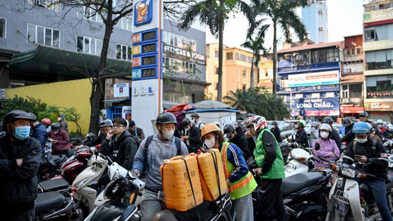 Guerre au Moyen-Orient : l'Asie du Sud-Est s'adapte à la crise pétrolière