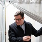 A Lille, les écologistes annoncent fusionner avec les socialistes, arrivés en tête, et rejettent l'offre des insoumis au 2d tour