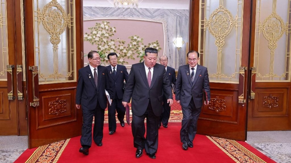 Kim Jong-un déclare que la Corée du Nord maintiendra son statut de puissance nucléaire