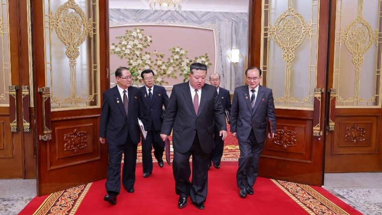 Kim Jong-un déclare que la Corée du Nord maintiendra son statut de puissance nucléaire