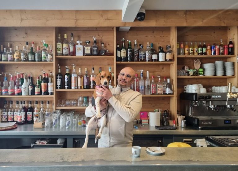 Lyon. Le bar PMU Café Lumière victime des lubie écolos -