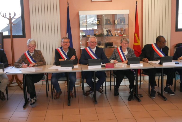 Municipales 2026 : Philippe Vanheule maintient son poste de maire à Bosroumois