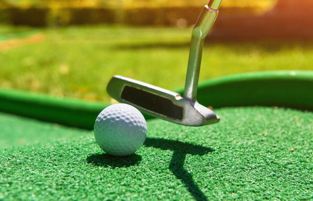 Initiez-vous gratuitement au golf sur deux greens en Vendée jusqu'au 26 avril