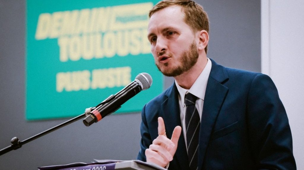A Toulouse, François Piquemal, le candidat LFI aux municipales, va déposer plainte pour des menaces de mort