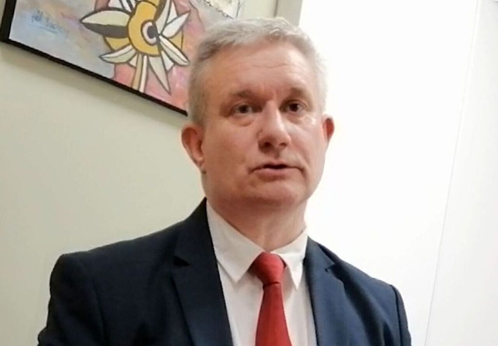 Vidéo. Municipales à Argentan : sévère défaite pour le maire sortant, Frédéric Leveillé