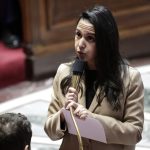 Réforme constitutionnelle : "Ne fermons pas la porte à ce travail collectif", enjoint Naïma Moutchou