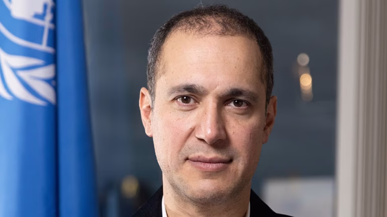 L'ex-« terroriste de l'eau » iranien en exil récompensé par un prix international