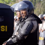 Pornographie à Bali : arrestation de deux Français et d'un Italien